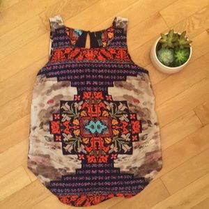 Round hem tunic